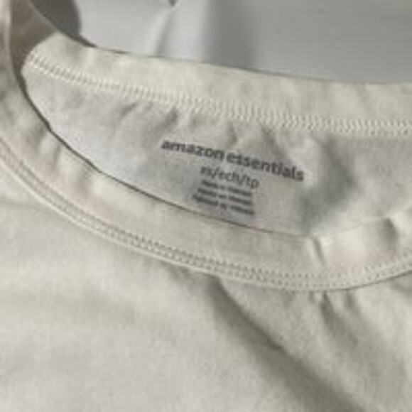Amazon essentials tops - Picture 2 of 2